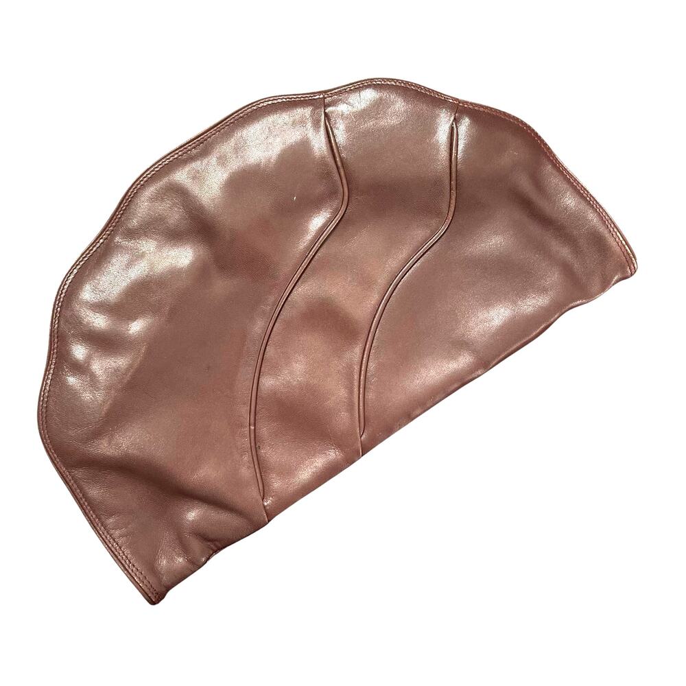 Vintage Italian Leather Shell Clutch Made in Italy for Carson Pirie Scott & Co.